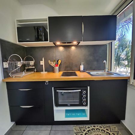 Le Manguier Apartment Saint Pierre Luaran gambar