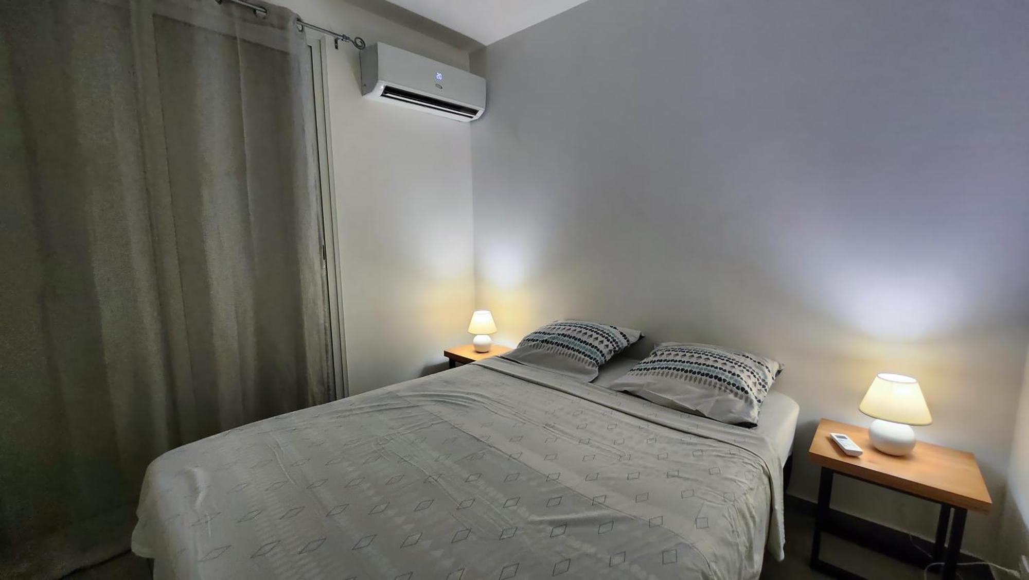 Le Manguier Apartment Saint Pierre Luaran gambar